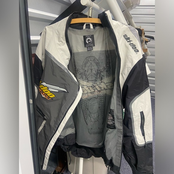 Ski-Doo Snowmobile 3M Scotch-lite Reflective Recco))) Avalanche Rescue Sys.Shell - Picture 3 of 16